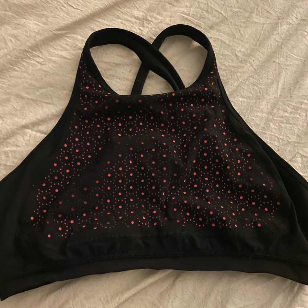 Lululemon size 10 sports bra